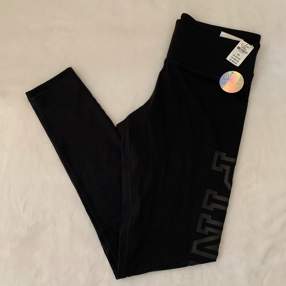 Black VS Leggings